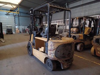 Carrello elevatore frontale a 4 ruote Caterpillar EP35K