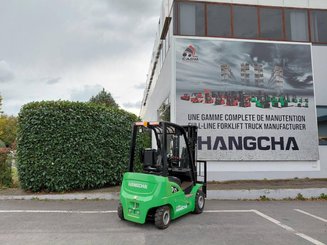 Carrello elevatore frontale a 4 ruote Hangcha XC25i