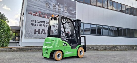 Carrello elevatore frontale a 4 ruote Hangcha XC25i