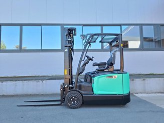 Carrello elevatore frontale a 3 ruote Mitsubishi FB16N2T