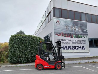 Carrello elevatore frontale a 4 ruote Hangcha XF18D-2