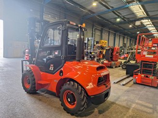 Carrelli elevatori fuoristrada Hangcha TT25-4