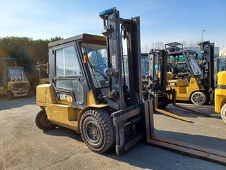 Carrello elevatore frontale a 4 ruote Caterpillar DP50K2