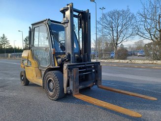 Carrello elevatore frontale a 4 ruote Caterpillar DP50NT - 1