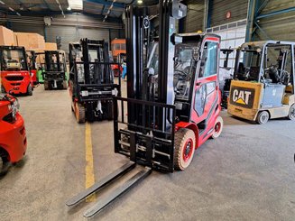 Carrello elevatore frontale a 4 ruote Hangcha XF25G-2