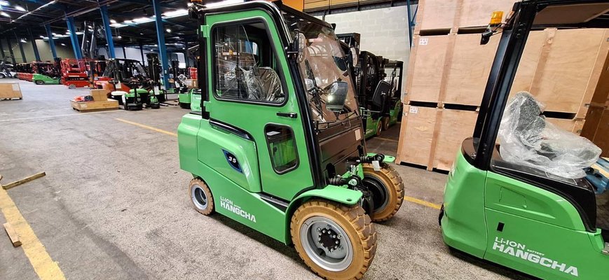 Carrello elevatore frontale a 4 ruote Hangcha AE35-I - 1