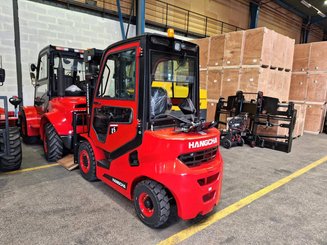 Carrello elevatore frontale a 4 ruote Hangcha XF25G-2