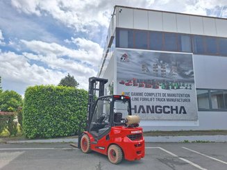 Carrello elevatore frontale a 4 ruote Hangcha XF35G-2