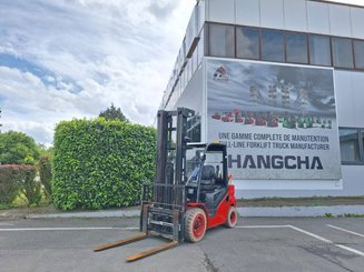 Carrello elevatore frontale a 4 ruote Hangcha XF35G-2