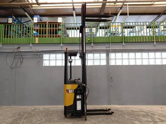 Stoccatori con pedana Caterpillar NSR16N