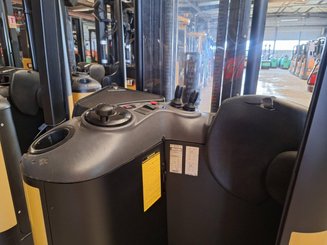 Stoccatori con pedana Caterpillar NSR16N