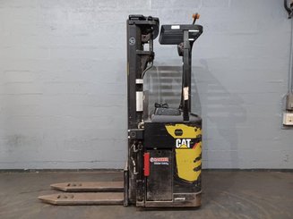 Stoccatori con pedana Caterpillar NSR20N