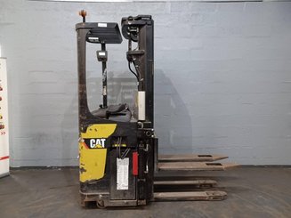 Stoccatori con pedana Caterpillar NSR20N