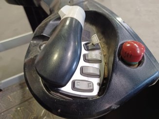 Carrelli commissionatori combinato Caterpillar NOH10N