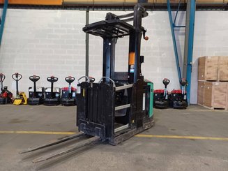 Carrelli commissionatori combinato Caterpillar NOH10N