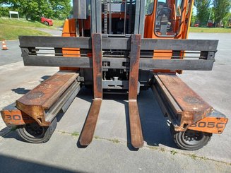 Carrello elevatore laterale multidirezionale Hubtex DQ45G