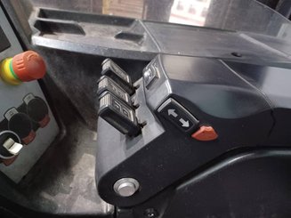 Carrelli retrattili Caterpillar NR16N