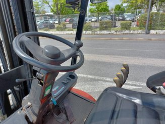 Carrello elevatore frontale a 4 ruote Heli CPD50
