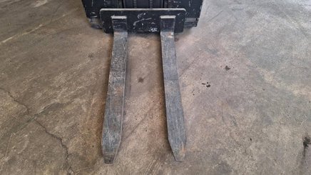 Carrelli commissionatori combinato Caterpillar NOH10N
