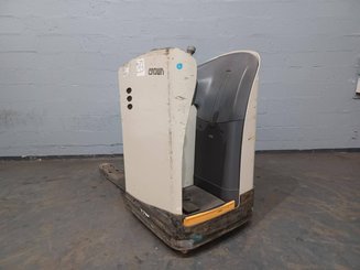 Transpallet con pedana Crown RT4020-2.0