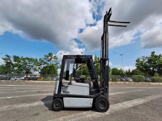Carrello elevatore frontale a 4 ruote Yale ERP30 - 6