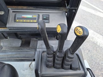 Carrello elevatore frontale a 4 ruote Yale ERP30 - 13