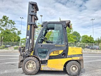 Carrello elevatore frontale a 4 ruote Yale GDP35VX