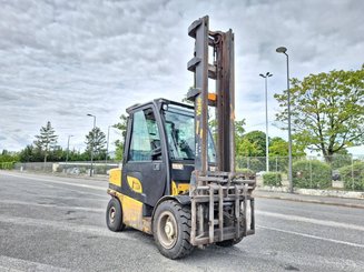 Carrello elevatore frontale a 4 ruote Yale GDP35VX