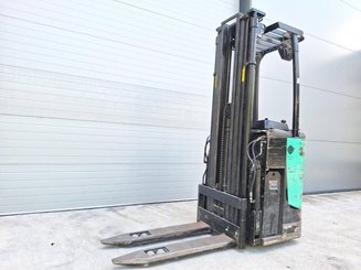 Stoccatori con pedana Caterpillar NSR16N