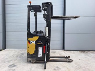 Stoccatori con pedana Caterpillar NSR20N