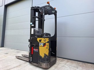 Stoccatori con pedana Caterpillar NSR20N