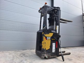 Stoccatori con pedana Caterpillar NSR20N