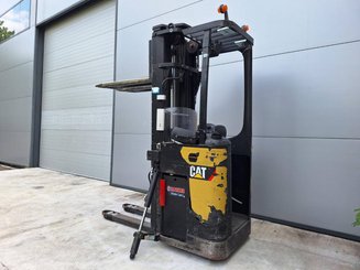 Stoccatori con pedana Caterpillar NSR20N