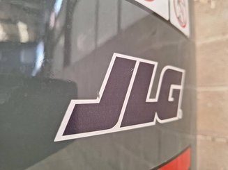 Navicella a gruppo di sollevamento verticale JLG TOUCAN DUO