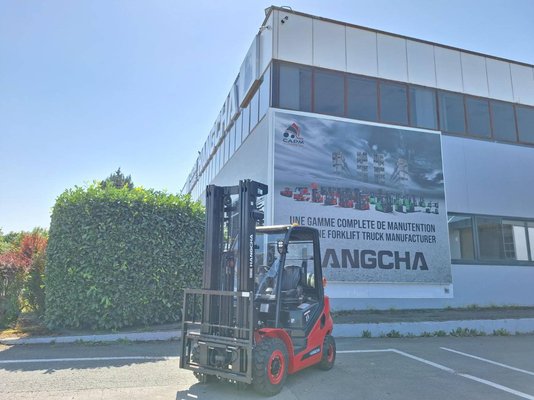 Carrello elevatore frontale a 4 ruote Hangcha XF25G-2 - 1