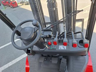 Carrello elevatore frontale a 4 ruote Hangcha XF25G-2