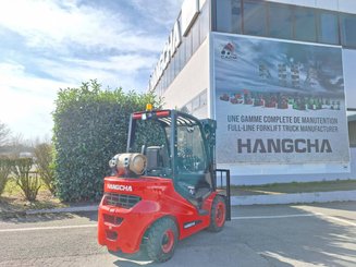 Carrello elevatore frontale a 4 ruote Hangcha XF30G-2