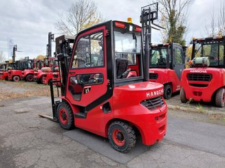 Carrello elevatore frontale a 4 ruote Hangcha XF25D-2 (CPCD25-X2H7F1)