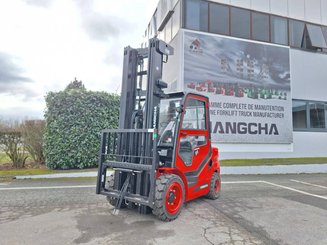 Carrello elevatore frontale a 4 ruote Hangcha XF35D-2
