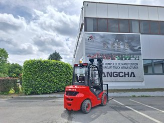 Carrello elevatore frontale a 4 ruote Hangcha XF35D-2