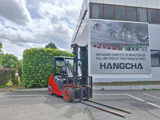 Carrello elevatore frontale a 4 ruote Hangcha XF35D-2