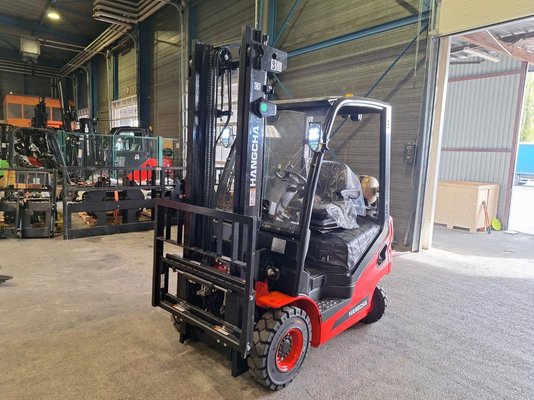 Carrello elevatore frontale a 4 ruote Hangcha XF18G-2 - 1