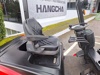 Carrello elevatore frontale a 4 ruote Hangcha A4W25