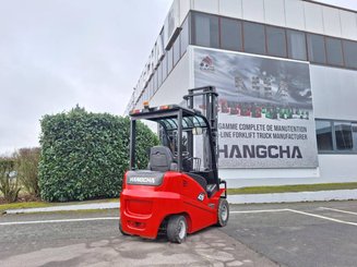 Carrello elevatore frontale a 4 ruote Hangcha A4W25