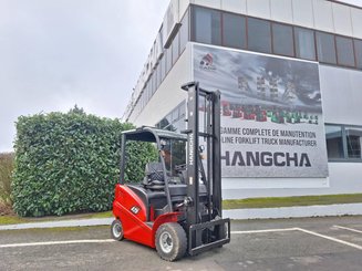 Carrello elevatore frontale a 4 ruote Hangcha A4W25