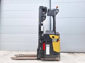 Stoccatori con pedana Caterpillar NSR20N