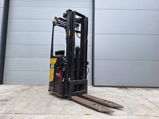 Stoccatori con pedana Caterpillar NSR20N