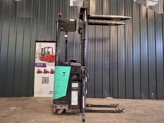 Stoccatori con pedana Caterpillar NSR16N