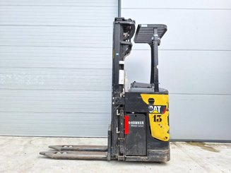 Stoccatori con pedana Caterpillar NSR20N