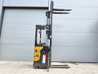 Stoccatori con pedana Caterpillar NSR20N